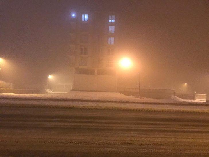 Yüksekova’da yoğun sis G2