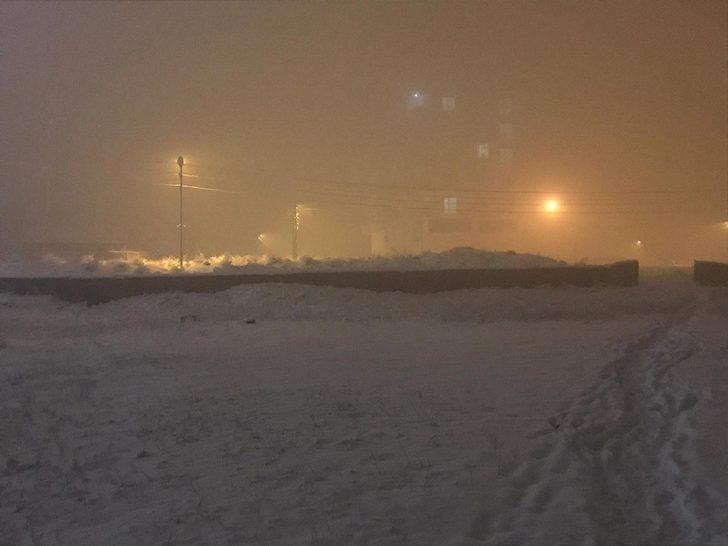 Yüksekova’da yoğun sis G5