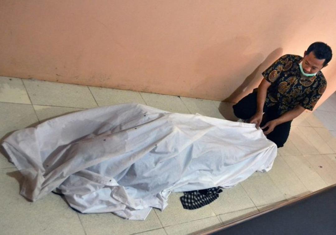 Endonezya'yı tsunami vurdu! Onlarca &ouml;l&uuml;, y&uuml;zlerce yaralı var!