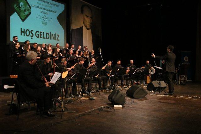 “Aşıklarımız Ozanlarımız” konserle anıldı