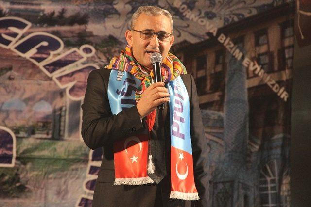 MHP’nin Kütahya adayı Alim Işık, İzmir’de Kütahyalılar ile buluştu