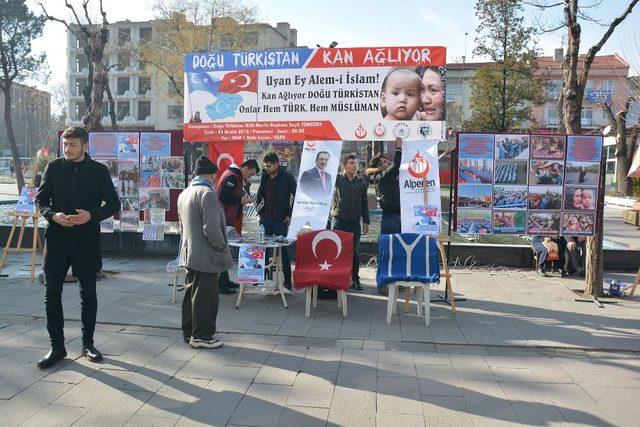 Alperen Ocakları’ndan Doğu Türkistan’ı anlatan fotoğraf sergisi