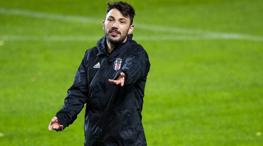 Tolgay Arslan yeni takımını a&ccedil;ıkladı!
