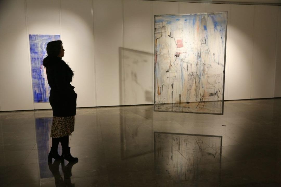 &Ccedil;ağdaş Sanatlar Galerisi&rsquo;nde yılın son sergisi