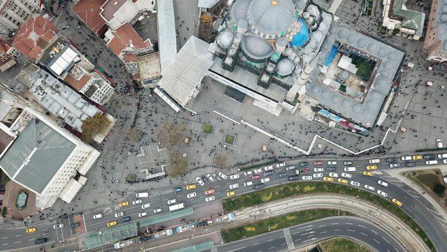 Milli Piyango kuyruğu havadan böyle fotoğraflandı