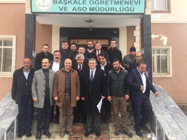 Necdet Takva, partililerle buluştu G1