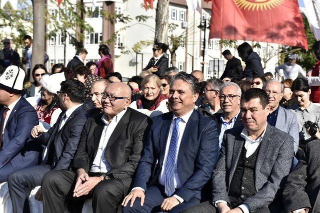 Cengiz Aytmatov, Muratpaşa’da anıldı