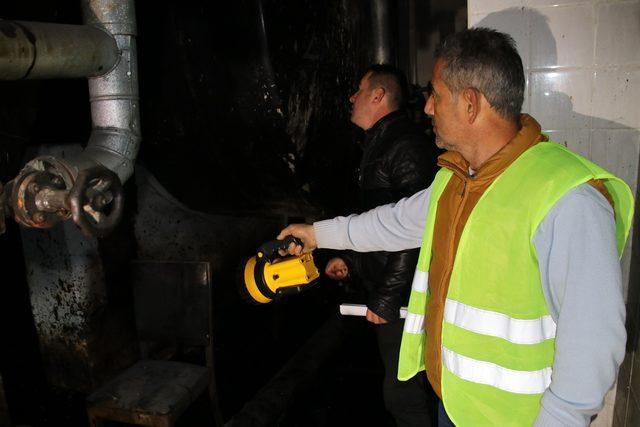 Tankların vanaları çalındı, İstanbul'u besleyen nehre yakıt karıştı