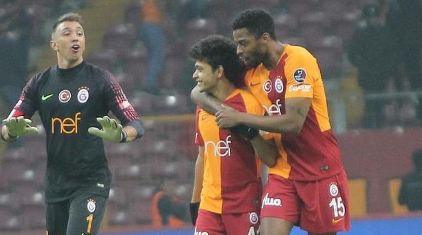 Mustafa Kapı Galatasaray'da forma giyen en gen&ccedil; futbolcu oldu