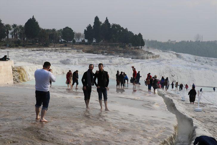 Pamukkale'ye akın ettiler G4