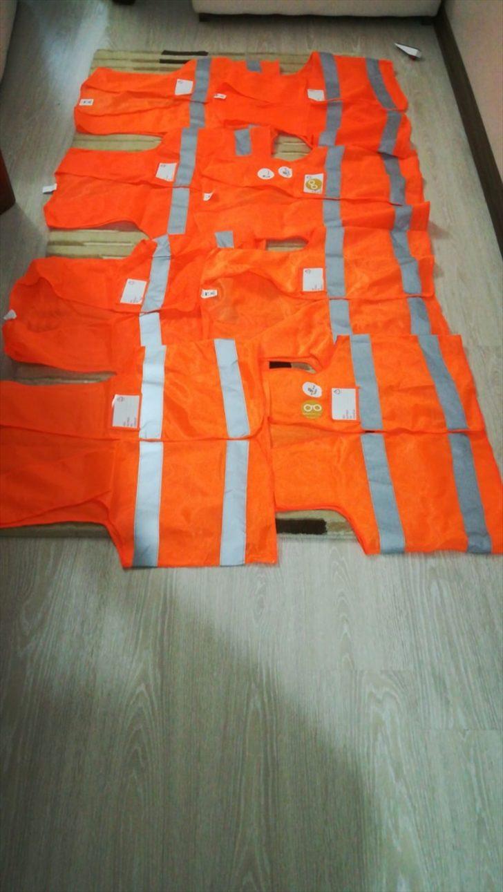 Bursa'da hücre evlerine operasyon! Sarı yelek ve kırmızı yelekler ele geçirildi G4