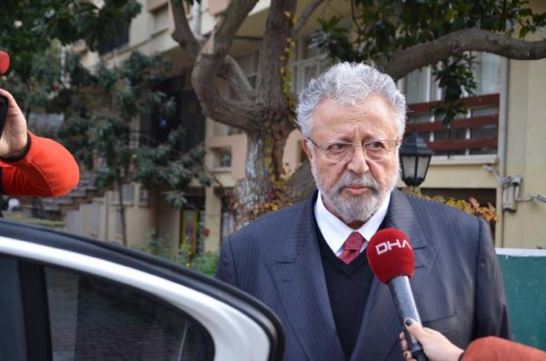 Metin Akpınar polis eşliğinde adliyeye g&ouml;t&uuml;r&uuml;l&uuml;yor 