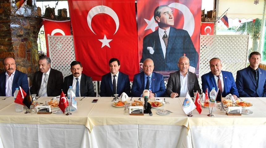 Kocamaz: "Mersin&rsquo;e hizmet i&ccedil;in yoğun &ccedil;aba g&ouml;sterdik"