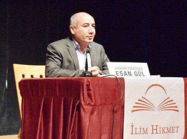 İlim Hikmet Aile Okulu Konferansı Düzenlendi