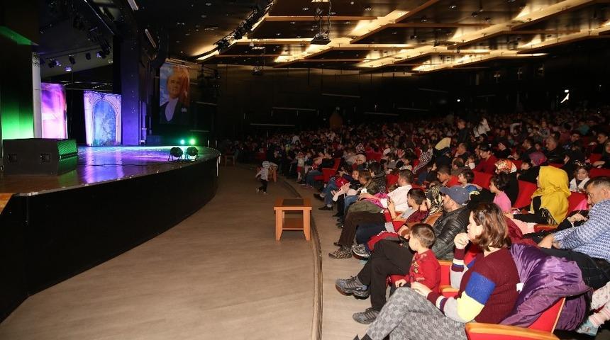 B&uuml;y&uuml;kşehir&rsquo;den &ccedil;ocuklara armağan