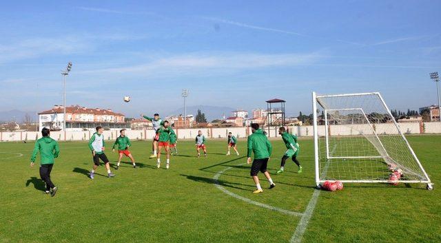 Nazilli Belediyespor’da 2. devre hazırlıkları devam ediyor