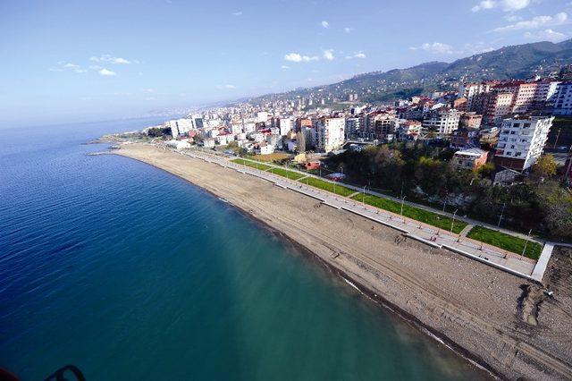 Yaylacık sahil dolgu alanındaki çalışmalar devam ediyor