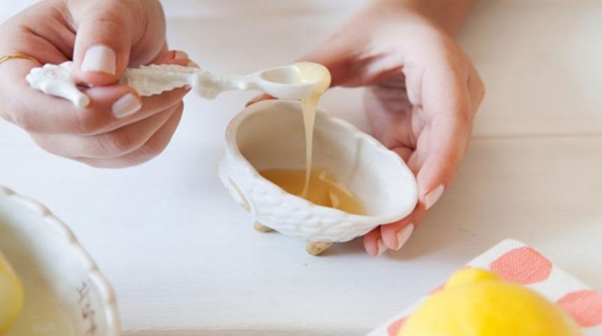 M&uuml;kemmel Bir Cilt İ&ccedil;in En Doğal Maske