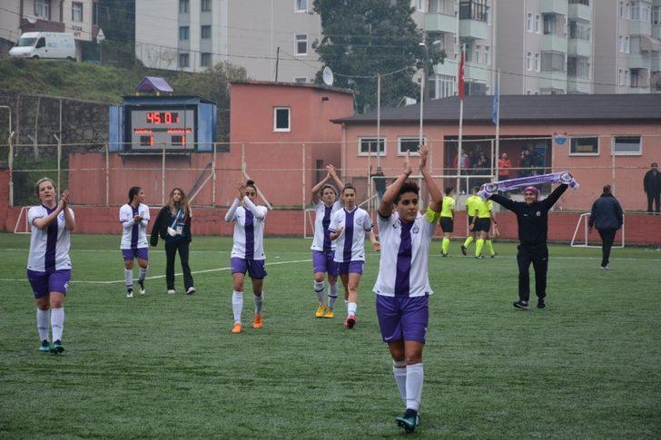 Kdz. Ereğli Belediyespor: 3  Beşiktaş: 1 G4