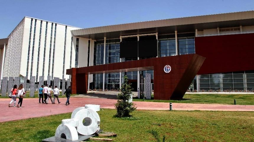 GA&Uuml;N Mavera T&uuml;rkiye&rsquo;nin en iyisi