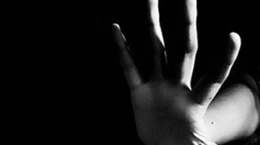 8 yaşındaki kız çocuğunun annesine sorduğu soru iğrenç olayı ortaya çıktı