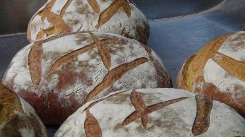 1890'dan günümüze: 200 yıllık mayadan geleneksel ekmek yapılıyor
