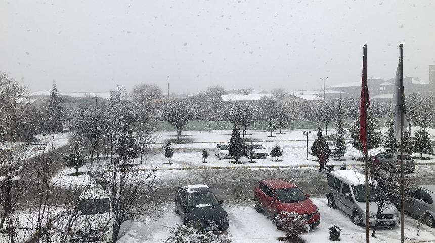 Bing&ouml;l&rsquo;de 46 k&ouml;y yolu ulaşıma kapandı