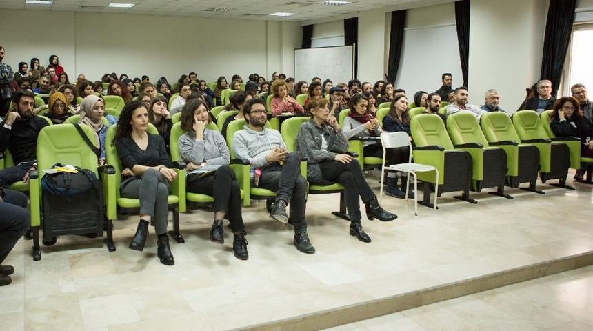 SA&Uuml;&rsquo;de &lsquo;&Ccedil;ağdaş Sanat Buluşmaları&rsquo; paneli ger&ccedil;ekleşti