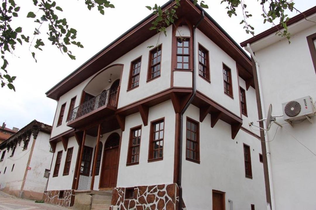 Osmaneli 1075 yılından beri kesintisiz T&uuml;rk kenti