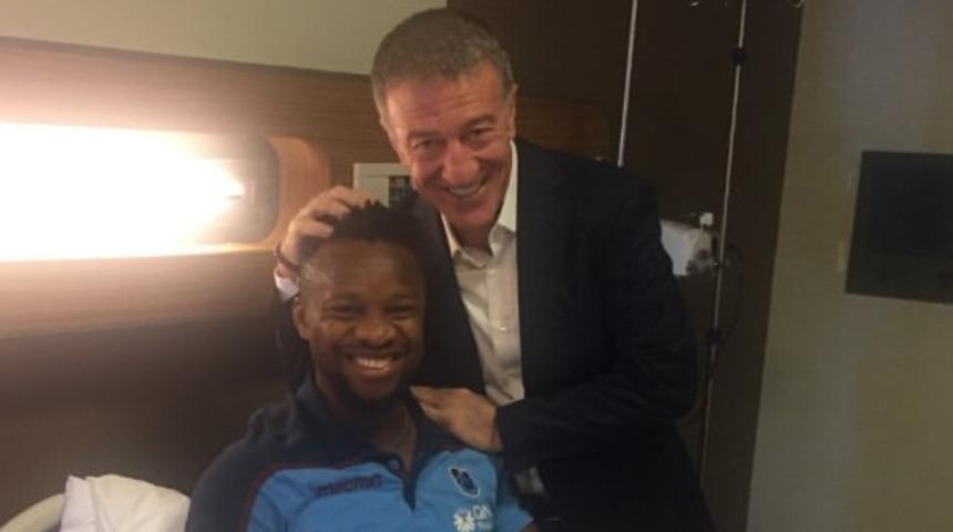 Ahmet Ağaoğlu Onazi'yi ziyaret etti