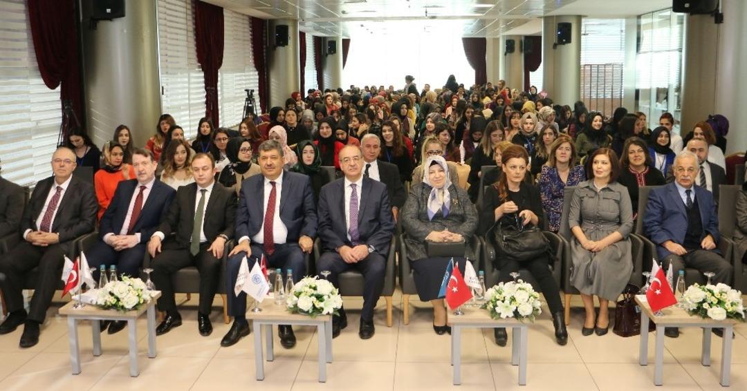 KTO Karatay&rsquo;da &ldquo;Beslenme ve Diyetetik &Ccedil;alıştayı&rdquo; başladı