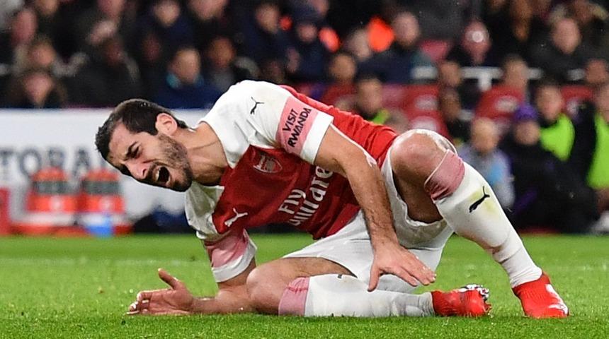Arsenal'de Henrikh Mkhitaryan sahalardan 1,5 ay uzak kalacak 
