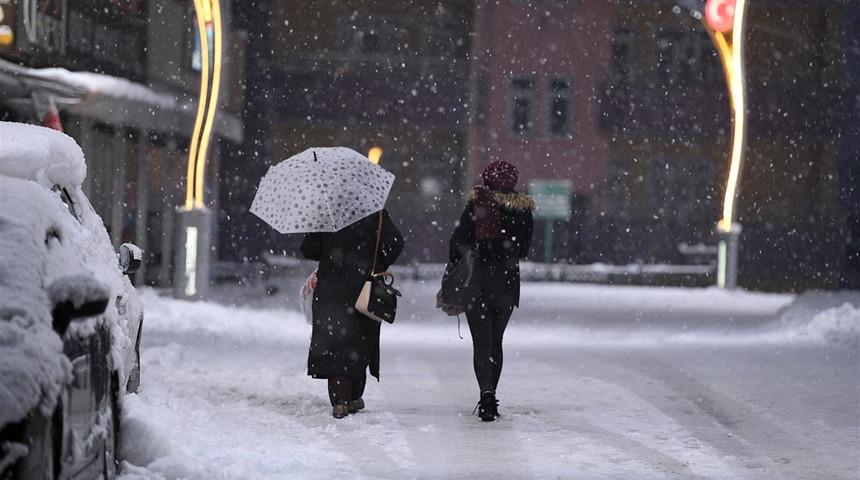 Valilik açıkladı! Van'da okullar yarın tatil edildi!