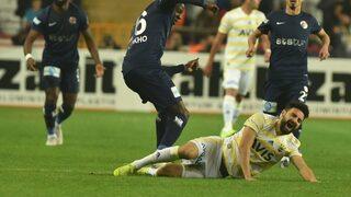 Fenerbahçelileri çıldırtan pozisyon