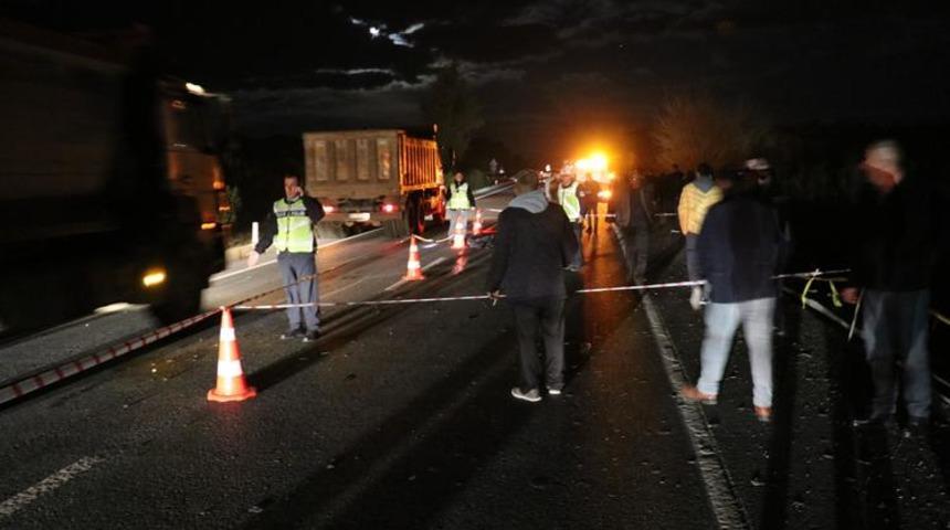 Anne ve oğlu ayıran kaza! Yakınları sinir krizi geçirdi