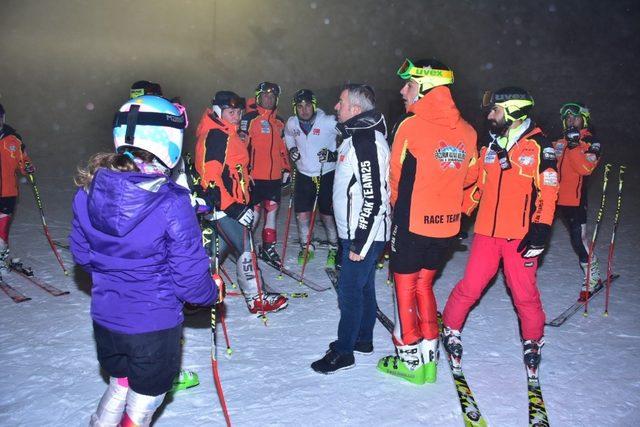 Erzurum Kayak Kulübü hızlı başladı