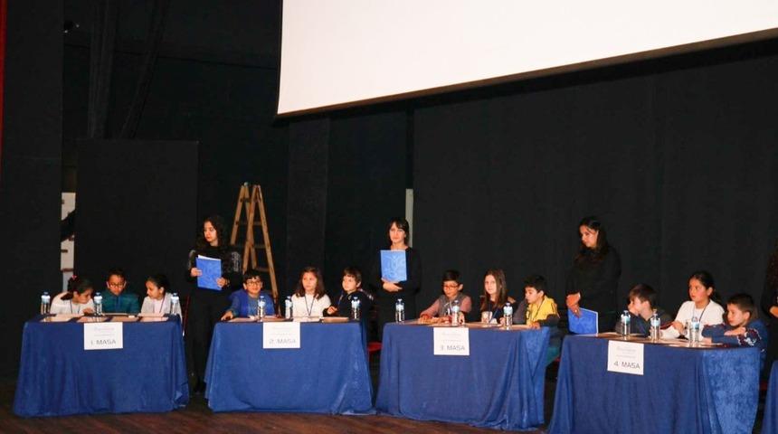 K&uuml;lt&uuml;r Merkezleri &ouml;ğrencileri arasında bilgi yarışması yapıldı