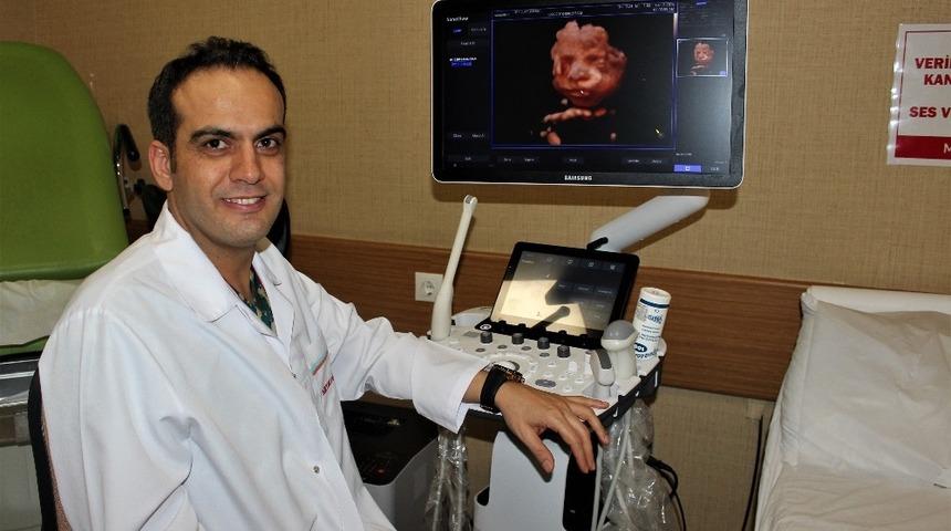 Op. Dr. Sami G&uuml;ng&ouml;r, &ldquo;Rahim ağzı kanseri &ouml;nlenebilen bir hastalıktır"