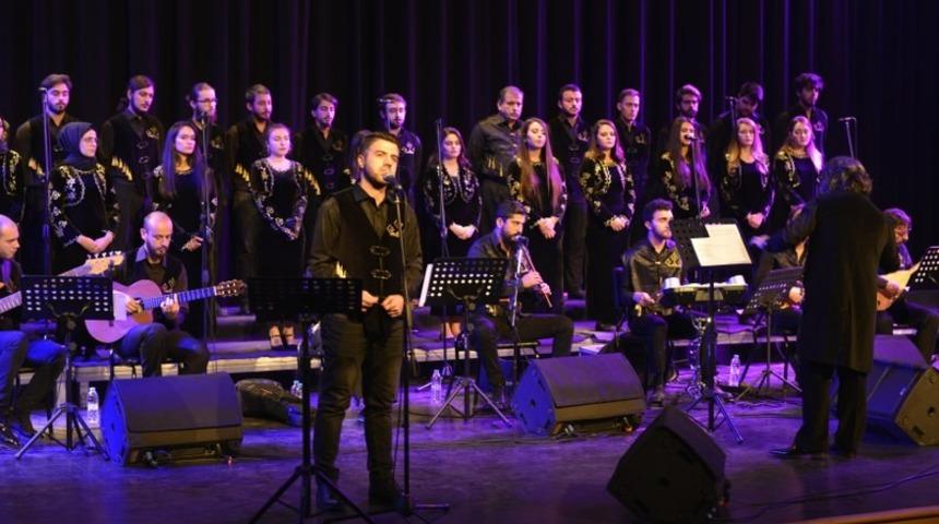 &ldquo;Yurttan Ezgiler&rdquo; konseri b&uuml;y&uuml;k beğeni topladı