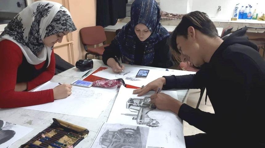 Hisarcık&rsquo;ta Karakalem Resim kursu