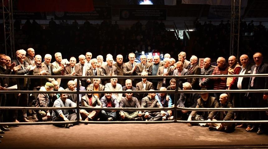 Duayen boks&ouml;rler Balıkesir&rsquo;de buluştu