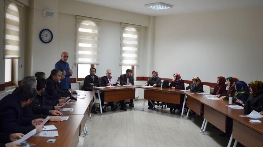 Denizli&rsquo;de gen&ccedil;lere umre &ouml;d&uuml;ll&uuml; yarışma