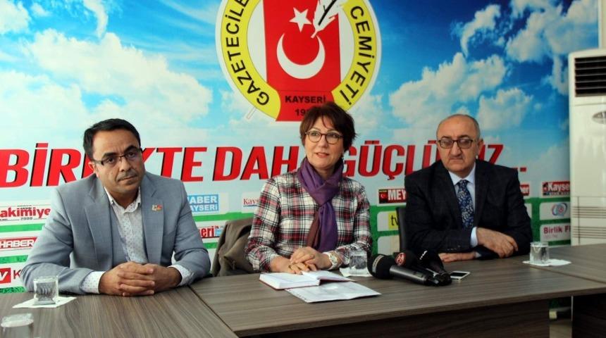 CHP Melikgazi Belediye Başkan Adayı Karaoğlu: "Hepimizin silkelenip bu &uuml;lke i&ccedil;in en iyinin yapılması gerektiği bir zamandayız"