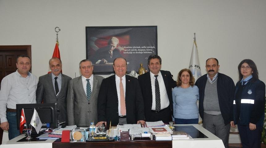 Başkan &Ouml;zakcan&rsquo;a konfederasyondan ziyaret