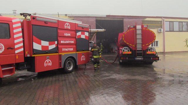 (Özel Haber) Uşak’ta fabrika yangını