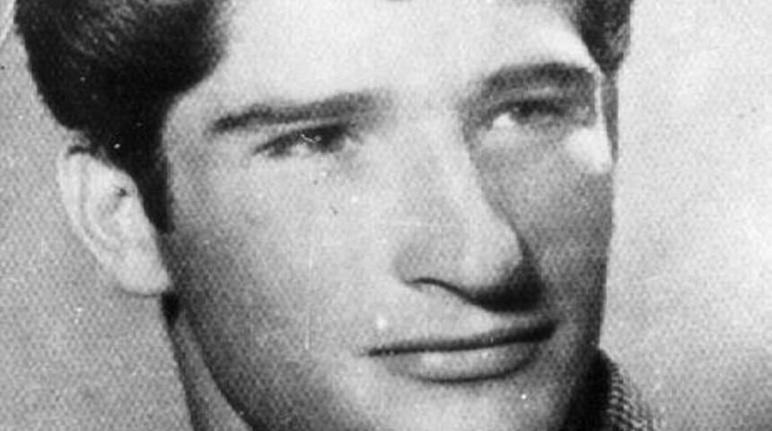 55 yıl sonra, vurulduğu yere defnedildi