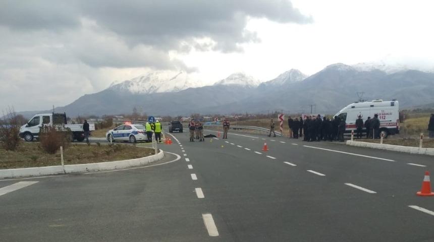 Elazığ&rsquo;da trafik kazası:1 &ouml;l&uuml;