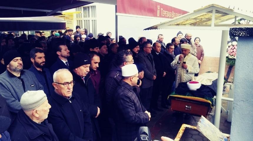 Emekli m&uuml;ft&uuml; Mustafa Yılmaz son yolculuğuna uğurlandı