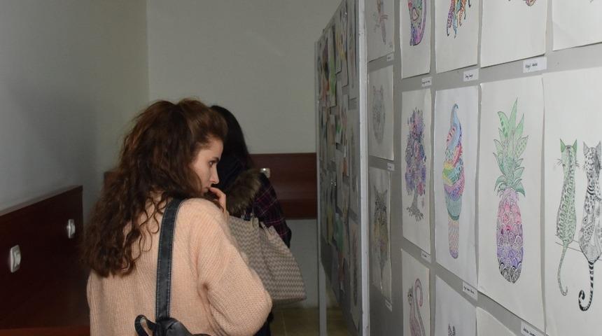 Okul &Ouml;ncesi &Ouml;ğretmenliği B&ouml;l&uuml;m&uuml;&rsquo;nden &ldquo;D&ouml;nem Sonu Sergisi&rdquo;