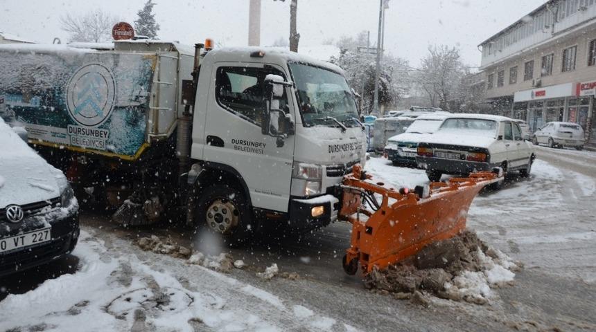 Balıkesir beyazlara b&uuml;r&uuml;nd&uuml;